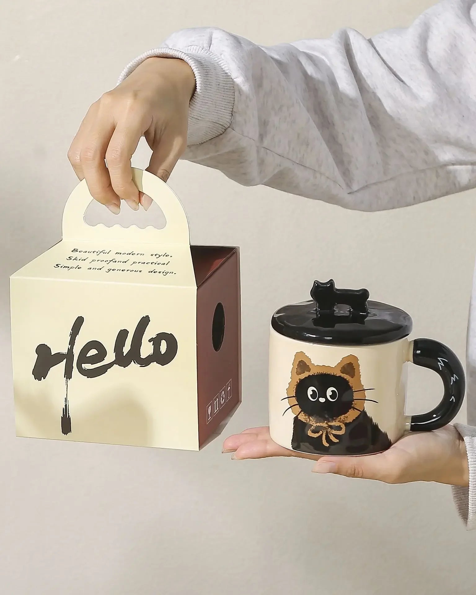 Creative Personality Cat Mug with Lid Cute Ceramic Coffee Cup Office Cup Gift Drinking Water Cup Souvenir